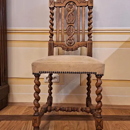 Stadtpalais Koenigssuite Maximal 2 Personen Und 1 Kleinkind 아파트