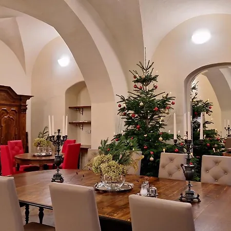 Stadtpalais Koenigssuite Maximal 2 Personen Und 1 Kleinkind Apartment *