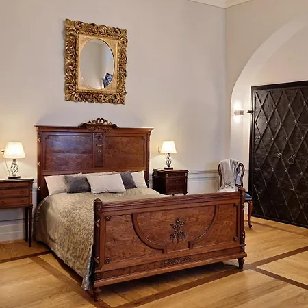 Stadtpalais Koenigssuite Maximal 2 Personen Und 1 Kleinkind Apartment Bautzen