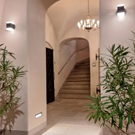 Stadtpalais Koenigssuite Maximal 2 Personen Und 1 Kleinkind Apartment Bautzen