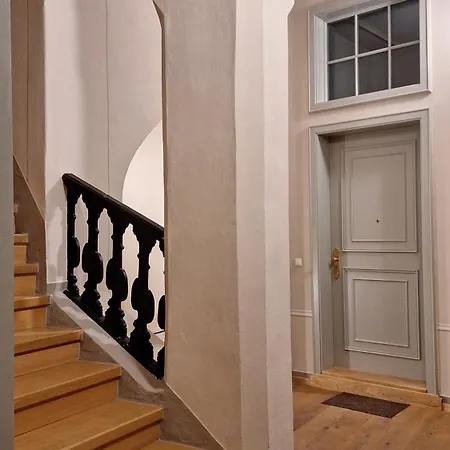 Appartamento Stadtpalais Koenigssuite Maximal 2 Personen Und 1 Kleinkind