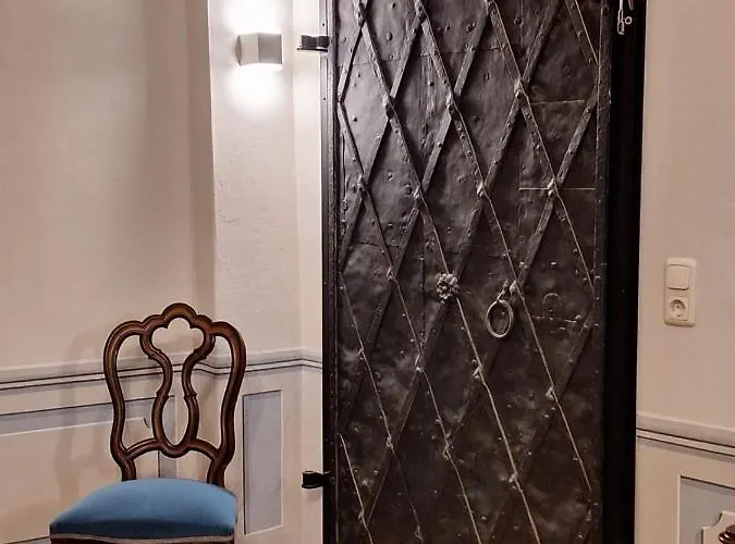 Apartment Stadtpalais Koenigssuite Maximal 2 Personen Und 1 Kleinkind