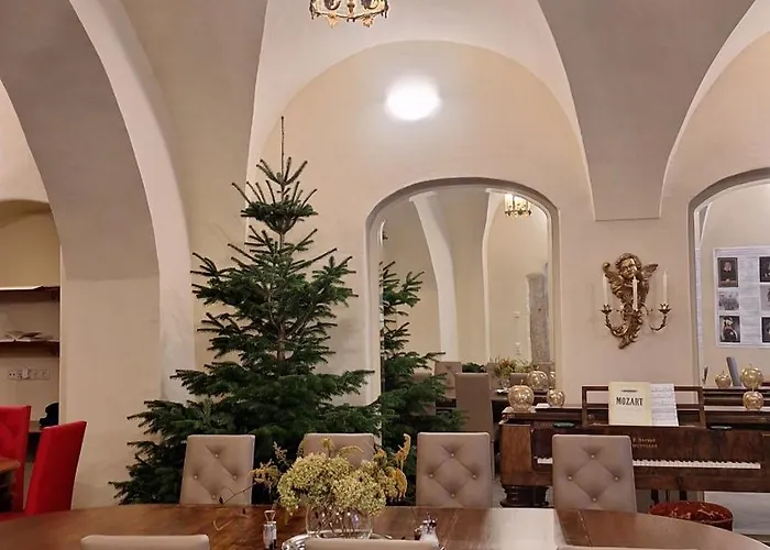 Stadtpalais Koenigssuite Maximal 2 Personen Und 1 Kleinkind Apartment *