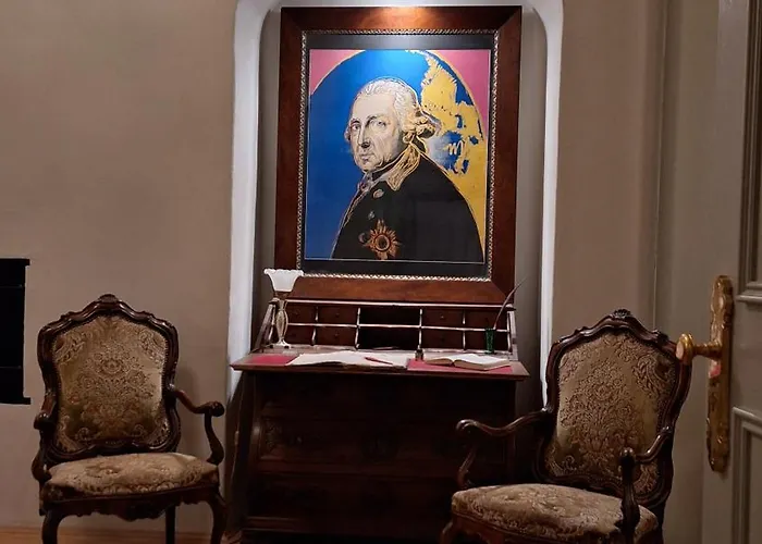 Stadtpalais Koenigssuite Maximal 2 Personen Und 1 Kleinkind Bautzen