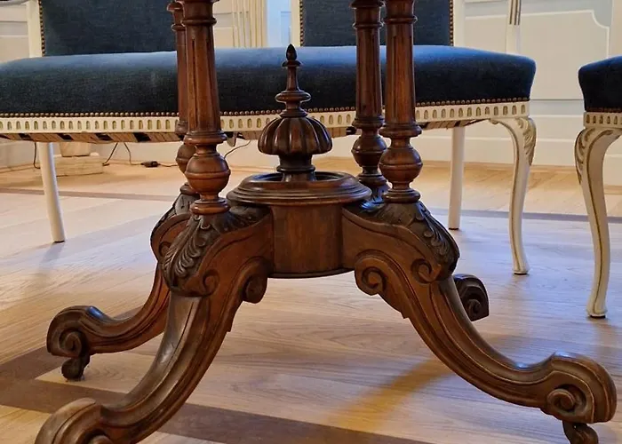 Stadtpalais Koenigssuite Maximal 2 Personen Und 1 Kleinkind