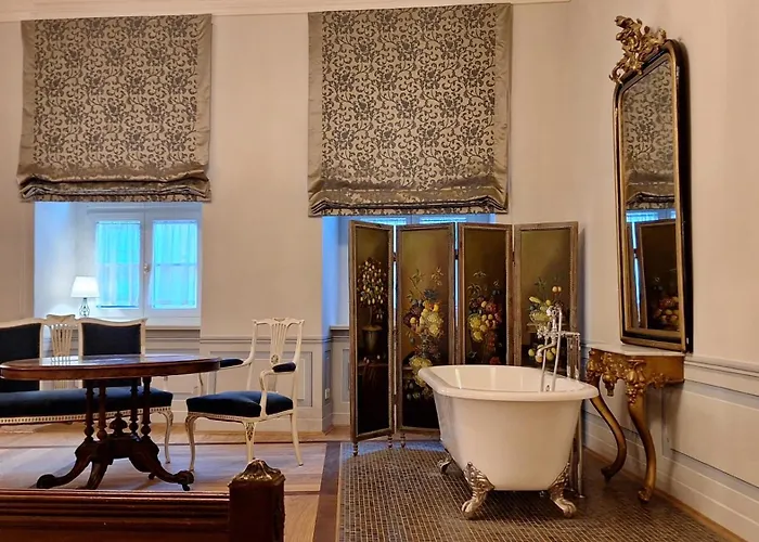 Stadtpalais Koenigssuite Maximal 2 Personen Und 1 Kleinkind Apartment