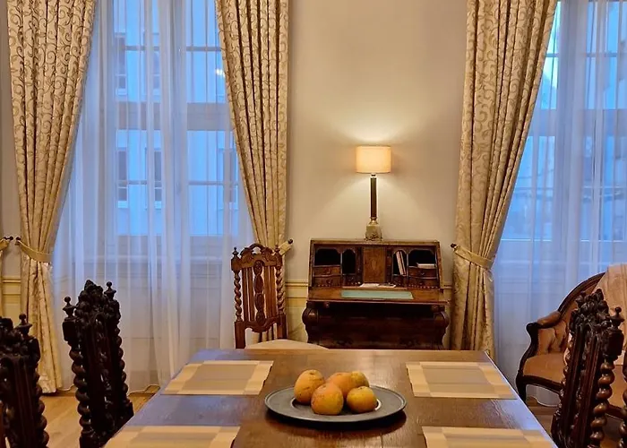 Stadtpalais Koenigssuite Maximal 2 Personen Und 1 Kleinkind Bautzen