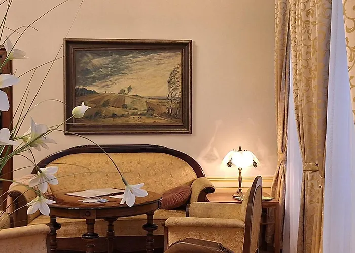 Apartment Stadtpalais Koenigssuite Maximal 2 Personen Und 1 Kleinkind *