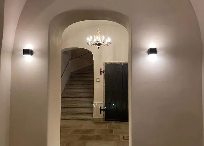 Apartment Stadtpalais Koenigssuite Maximal 2 Personen Und 1 Kleinkind Bautzen