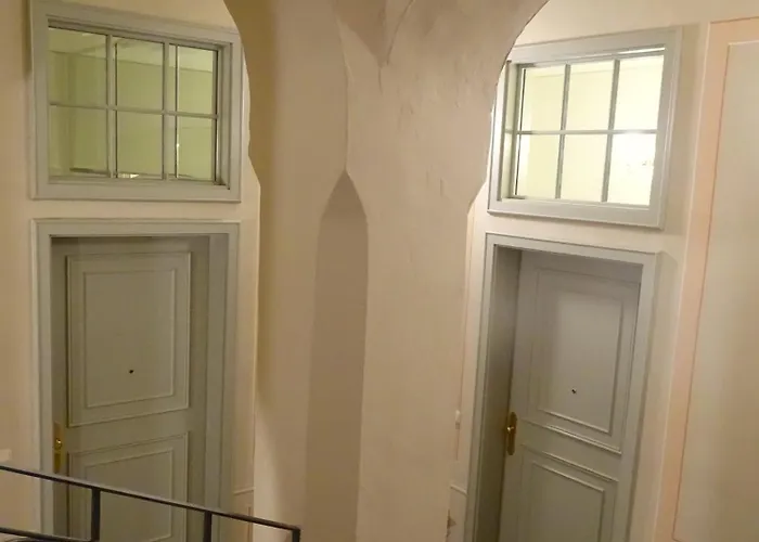 Apartment Stadtpalais Koenigssuite Maximal 2 Personen Und 1 Kleinkind *